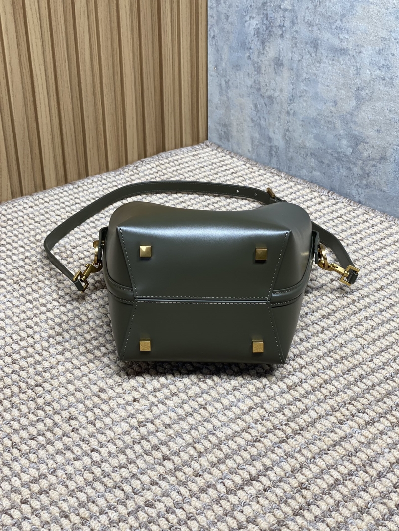 Y51 top handle bags